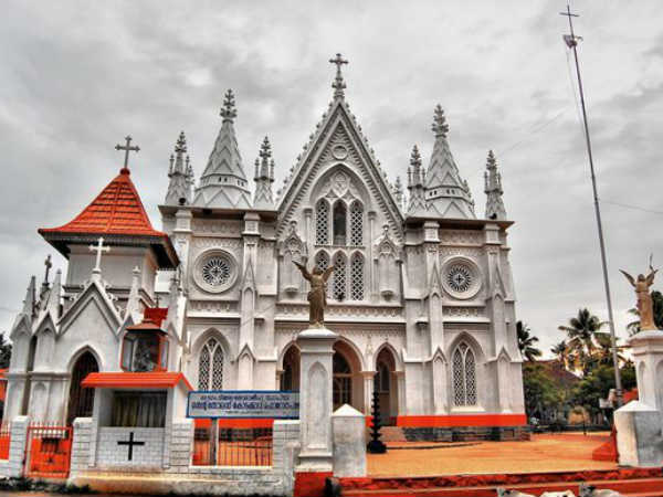 പറവൂരിന്റെ കഥകളില് ഇടം നേടിയ പരശുരാമനും പറവൂരിന്റെ കഥകളില് ഇടം നേടിയ പരശുരാമനും