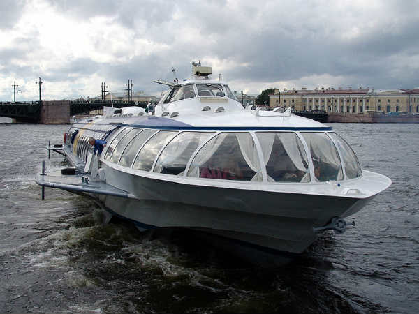 high-speed hydrofoil cruise boat high-speed hydrofoil cruise boat