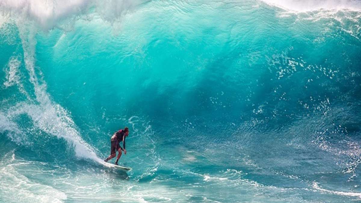 തിരമാലയിൽ ആടിയുലയുവാൻ ഈ ഇടങ്ങൾ തിരമാലയിൽ ആടിയുലയുവാൻ ഈ ഇടങ്ങൾ Best