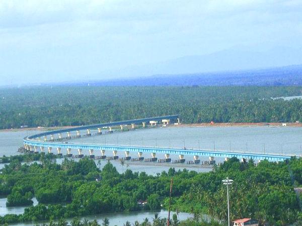 വേമ്പനാട് റെയിൽ പാലം, കേരളം