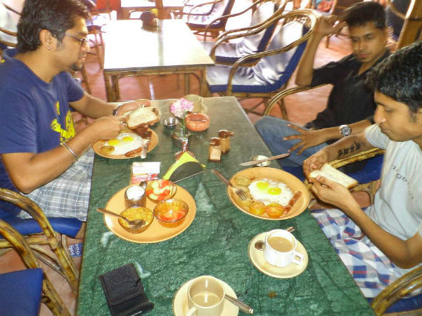 ചില കൊതിപ്പിക്കും കാര്യങ്ങൾ