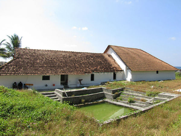 മൊയ്ദീൻ മോസ്ക്, കൽപ്പേനി