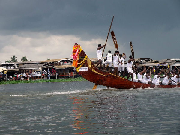 നെഹ്റു ട്രോഫി വള്ളംകളിയുടെ വിശേഷങ്ങൾ