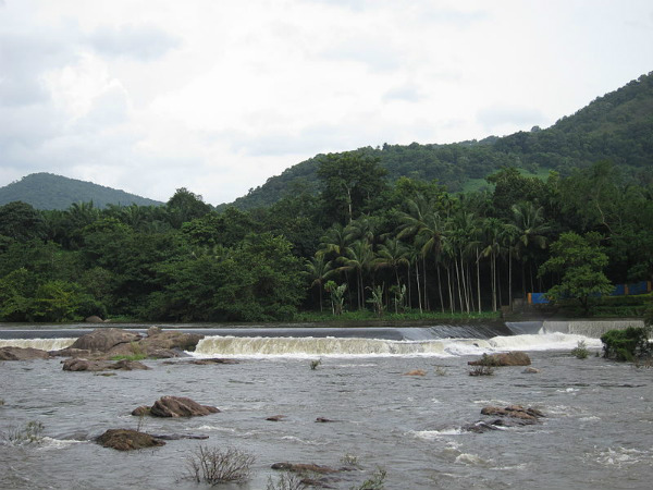 തുമ്പൂർമുഴി തടയണ
