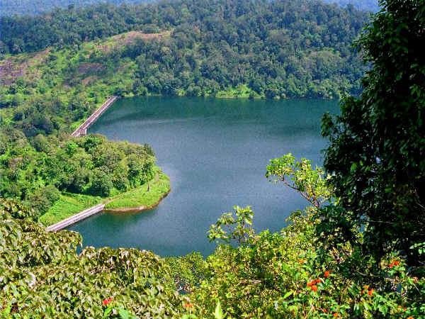 ഷോളയാർ ഡാം