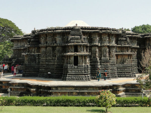02. വാസ്തുവിദ്യ തലസ്ഥാനം