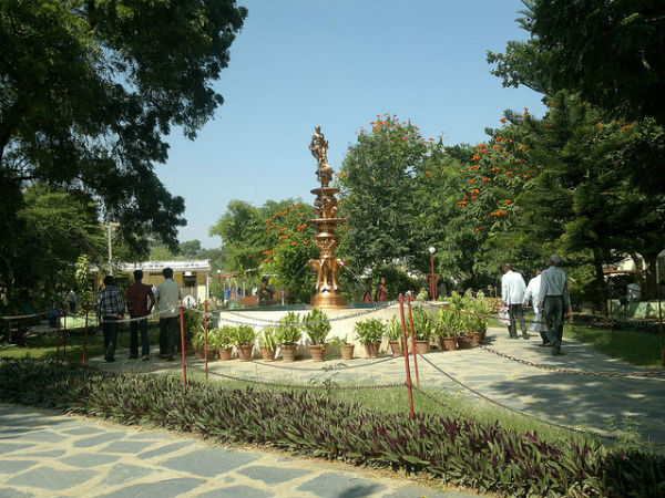 18. എത്തിച്ചേരാൻ