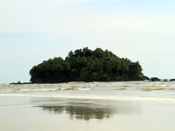 12. ധര്മ്മടം