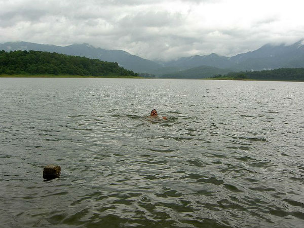 ബാംബൂ റാഫ്റ്റിംഗ്