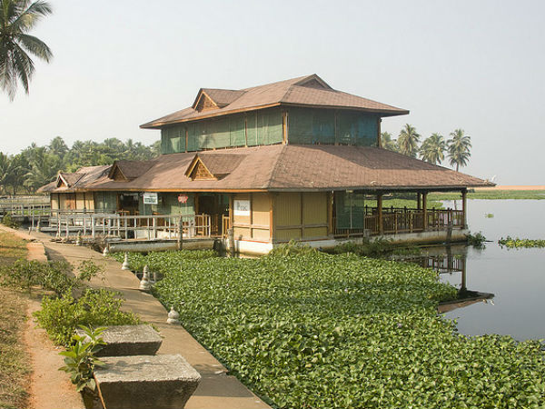38. വേളി ടൂറിസ്റ്റ് വില്ലേജ്, തിരുവനന്തപുരം