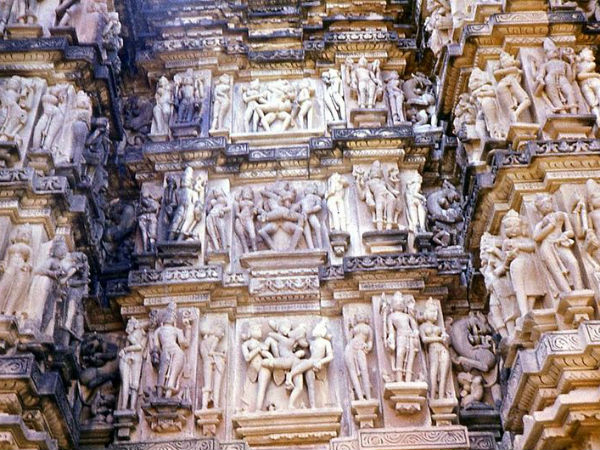 23. ഖജുരാഹോ