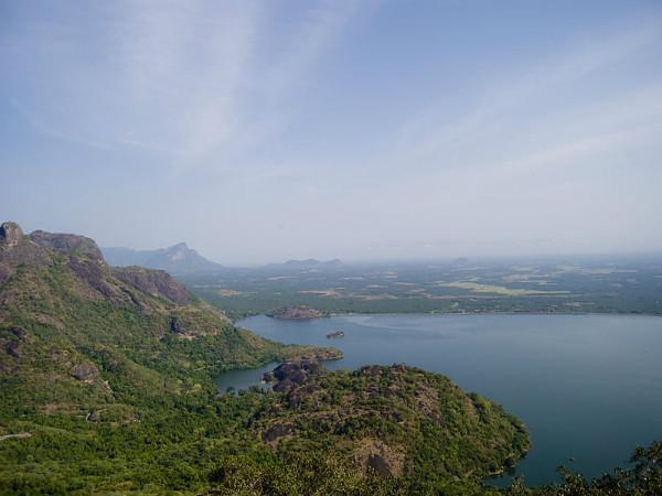 08. സിനിമയില് കാണുന്ന പൊള്ളാച്ചി ചന്ത