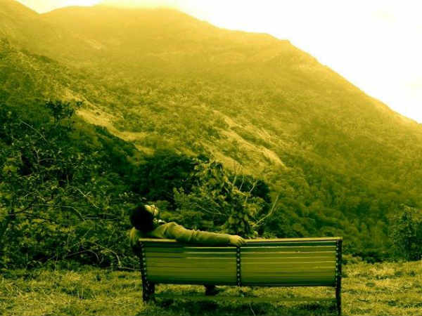 04. വീണ്ടും മൂന്നാറില് അയാളും ഞാനും തമ്മില്