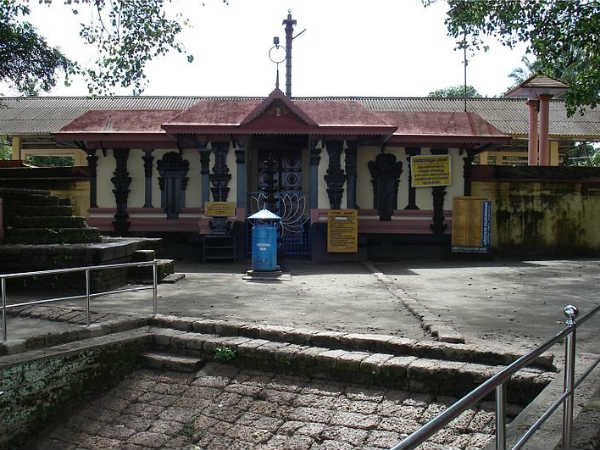 07. തിരുനാവായ നാവമുകുന്ദ ക്ഷേത്രം
