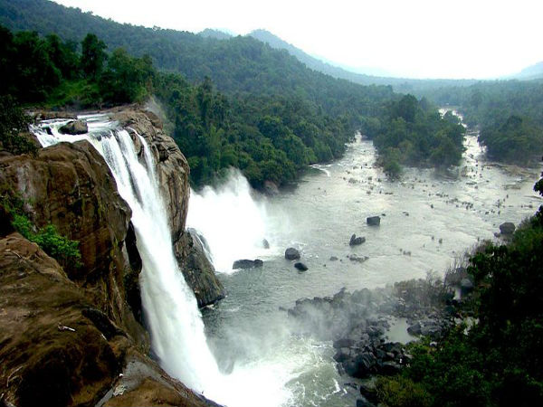 അതിരപ്പള്ളി വെള്ളച്ചാട്ടം, അതിരപ്പള്ളി