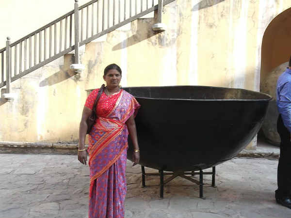 02. ഭീമന് ചട്ടി