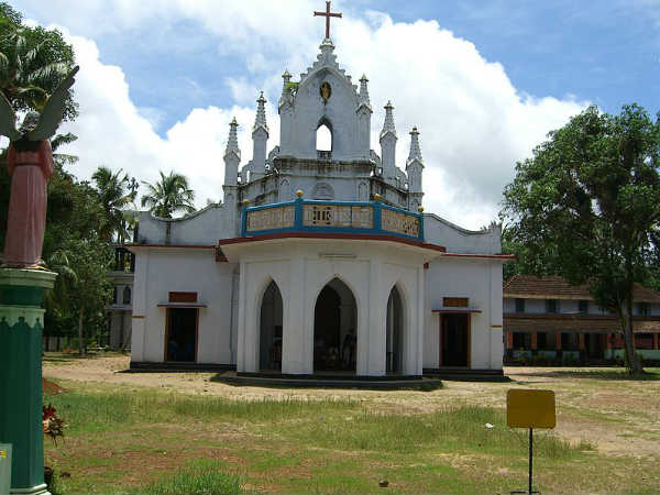 സെന്റ് തോമസ് സ്ഥാപിച്ചതാണെന്ന് കരുതുന്ന പള്ളി