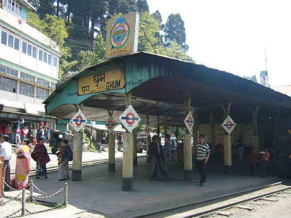 റോഡുകൾ