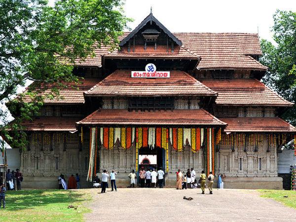 35. വടക്കും നാഥ ക്ഷേത്രം, തൃശൂർ