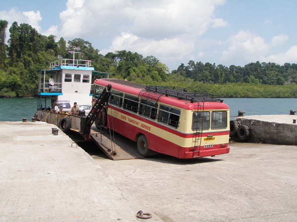വാഹന സൗകര്യം