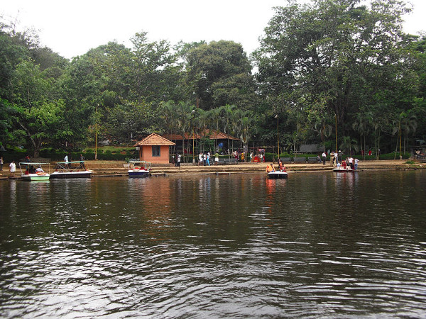 ബോട്ട് ജെട്ടി