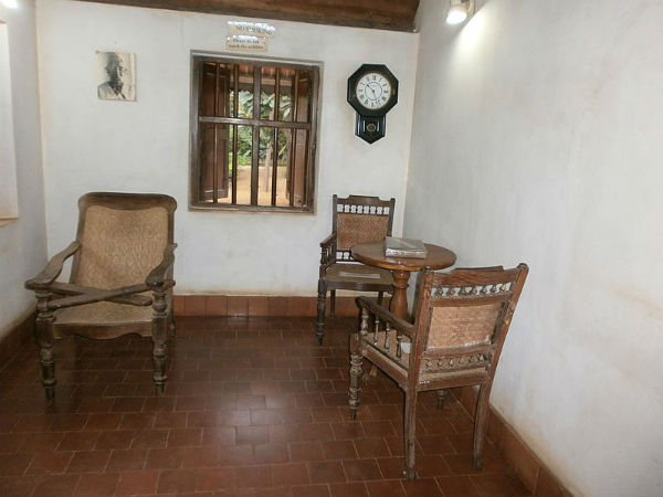 ഫർണിച്ചറുകൾ