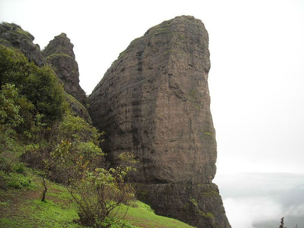 15. ഖണ്ടാല, 208 കി മീ
