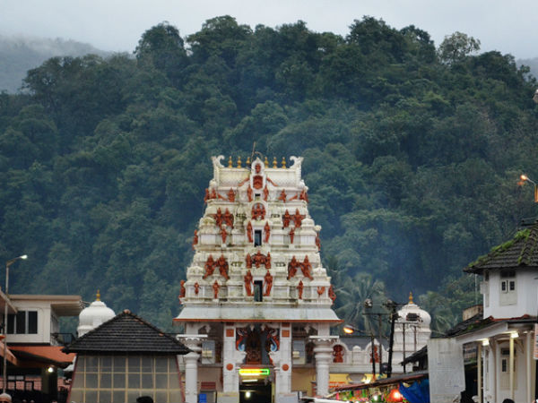 06. ഗരുഡ ഗോപുരം