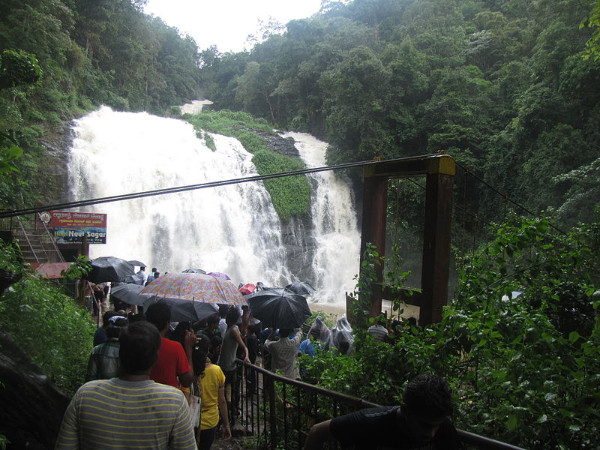 01. വെള്ളച്ചാട്ടങ്ങള്