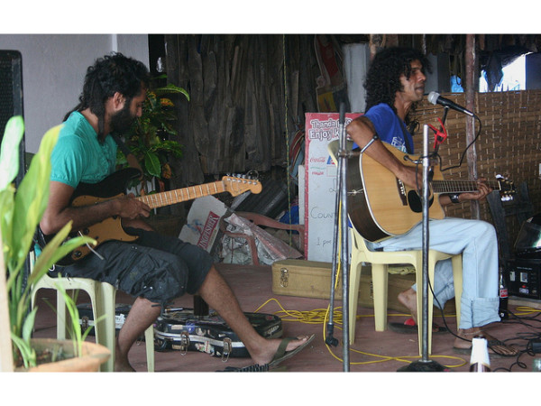 05. മ്യൂസിക്ക് കഫേകൾ