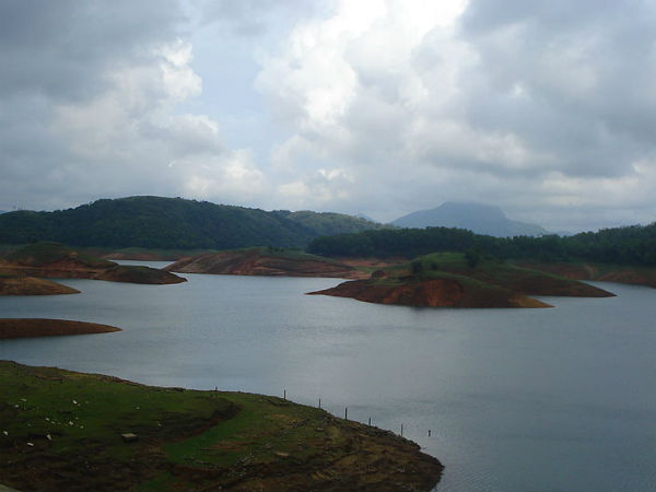 08. ഇടുക്കി ഡാം