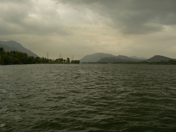 സേലത്ത് നിന്ന്