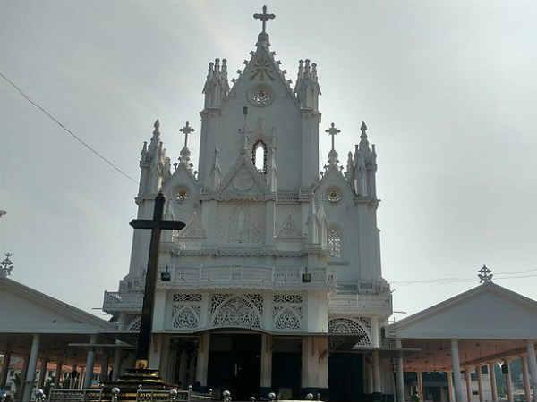 27. മണർകാട് പള്ളി, കോട്ടയം