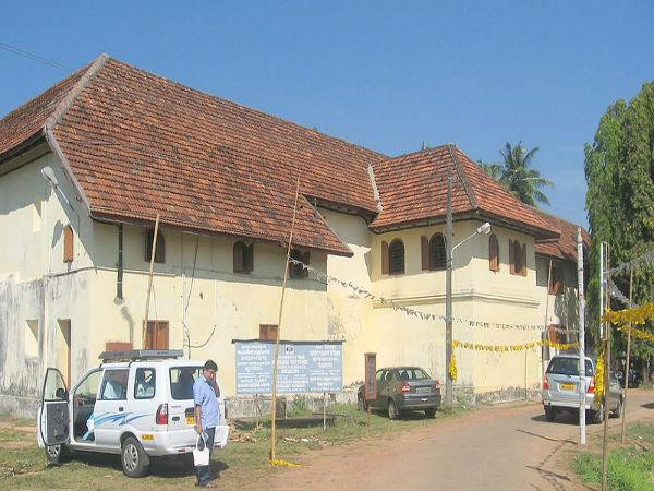 46. മട്ടാഞ്ചേരി കൊട്ടാരം, മട്ടാഞ്ചേരി