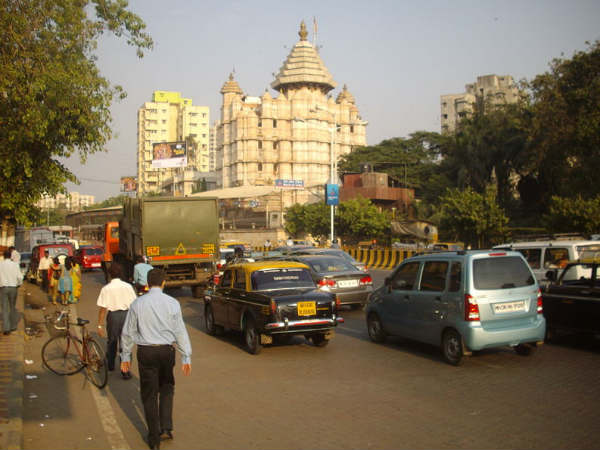 1. സമ്പന്നമായ ക്ഷേത്രം