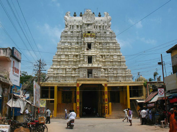02. ശ്രീ രാമനാഥസ്വാമി ക്ഷേത്രം, രാമേശ്വരം