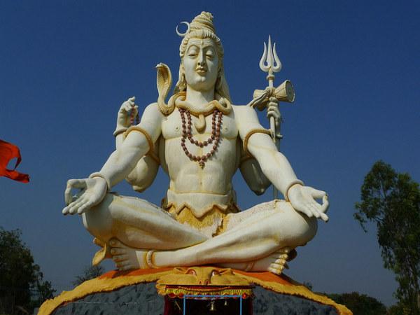 04. ബീജാപൂരിലെ ശിവപ്രതിമ, കർണാടക
