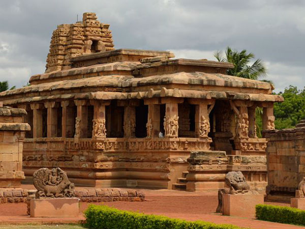 20. ലാഡ് ഖാൻ, കർണ്ണാടക, അഞ്ചാം നൂറ്റാണ്ട്