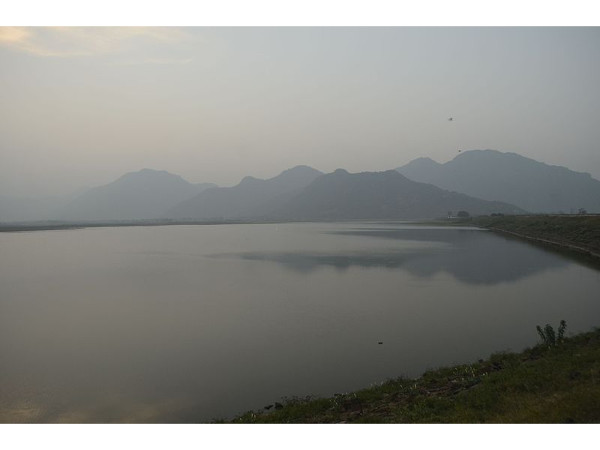 എത്തിച്ചേരാൻ
