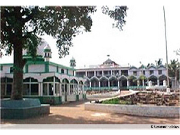 07. നെല്ലിക്കുന്ന് ജുമാ മസ്ജിദ്, 16 കി മീ