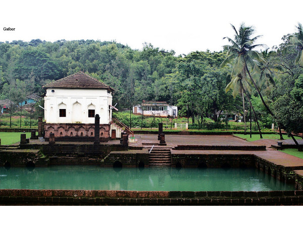 എത്തിച്ചേരാൻ