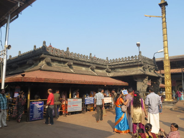സുന്ദരമായ ക്ഷേത്രം