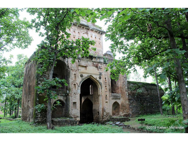 എത്തിച്ചേരാൻ