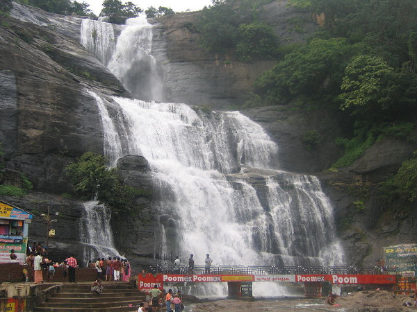 കുട്രാളം വെള്ളച്ചാട്ടം