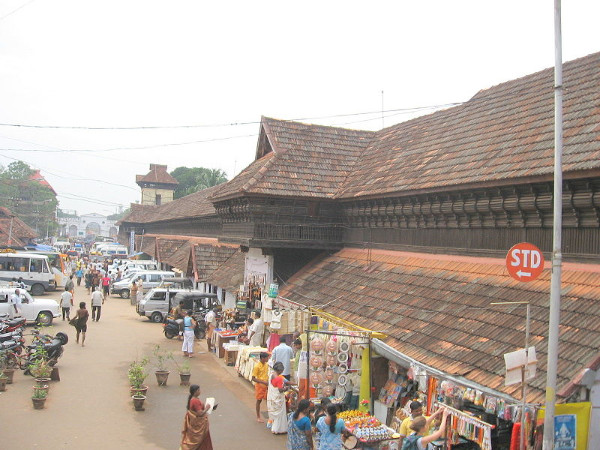 ആറമത്തെ അറയിൽ എന്താണ്