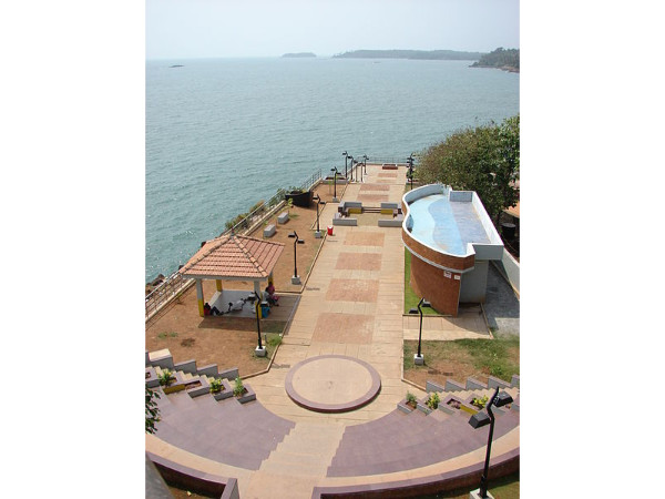 ഓവർബറിയുടെ മണ്ടത്തരം