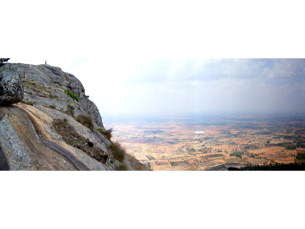 പാറക്കെട്ടുകൾ