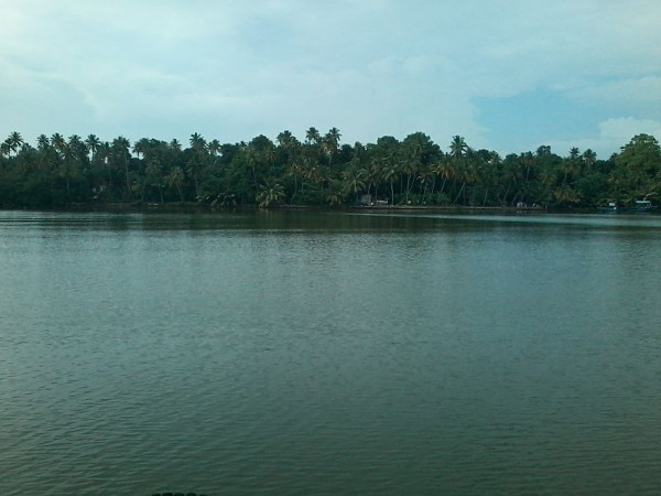 മൺറോ തുരുത്ത്, കൊല്ലം