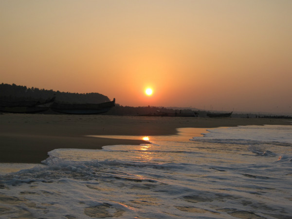 5. പയ്യാമ്പലം ബീച്ച്