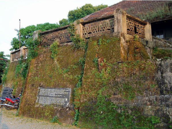 3.ഇമ്മാനുവല് കോട്ട